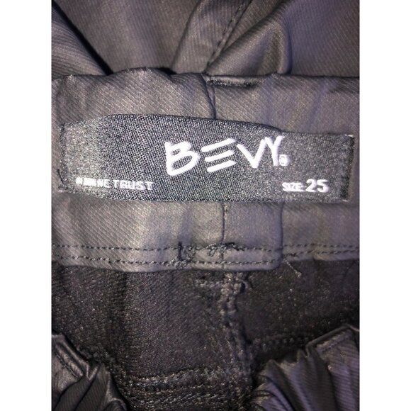 Bevy Pants Size 25 Pull On Coated Cotton Stretch Skinny Black High Waist Edgy - Picture 2 of 10